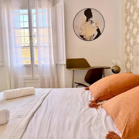 Apartment Spacious 3bd With 2bh & Ac Malaga
